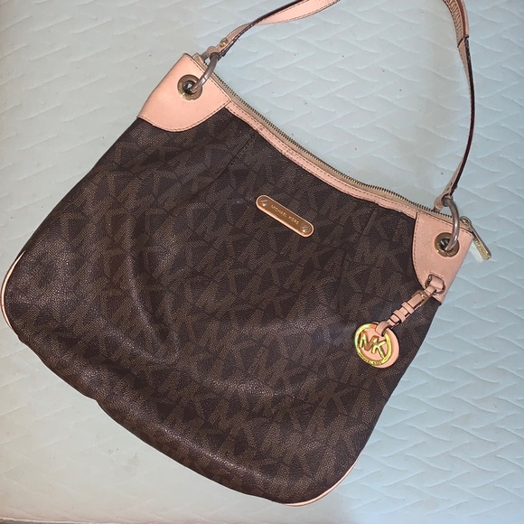 Michaels Kors shoulder bag